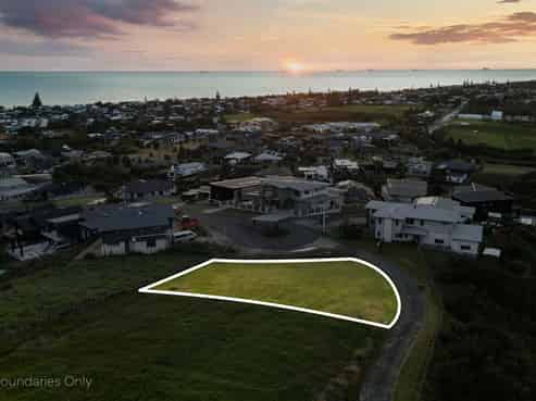 36 Tohora View, Waihi Beach