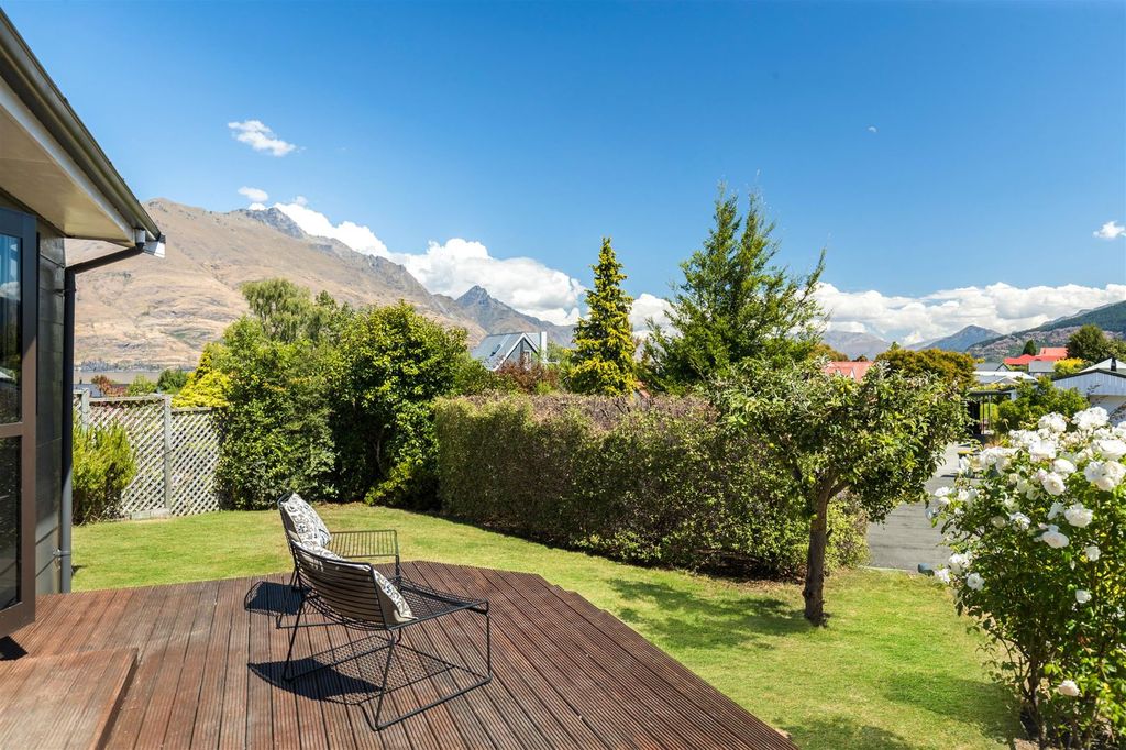 Property value 7 Larch Court, Kelvin Heights realestate.co.nz