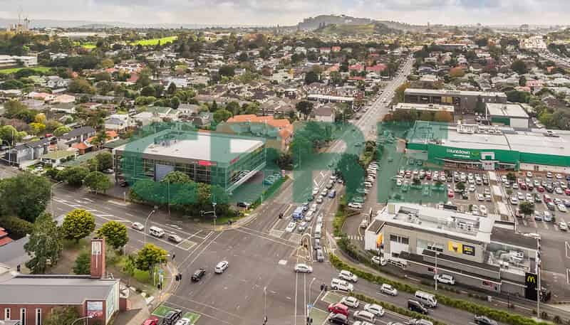  205 Great South Road, Greenlane