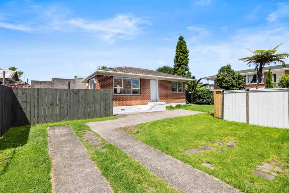 960a Dominion Road, Mount Roskill, Auckland City For Sale