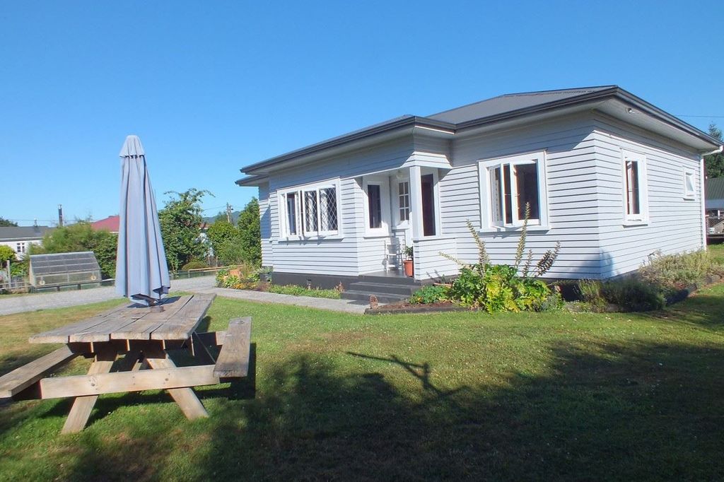 Sold 6 Ranft Street, Reefton realestate.co.nz