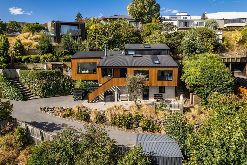 Sold 73 Cotter Avenue, Arrowtown realestate.co.nz