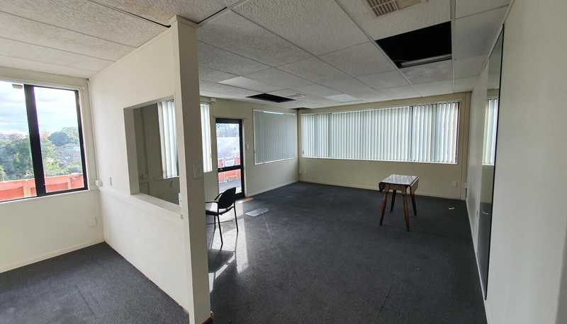 3067 Great North Road, New Lynn
