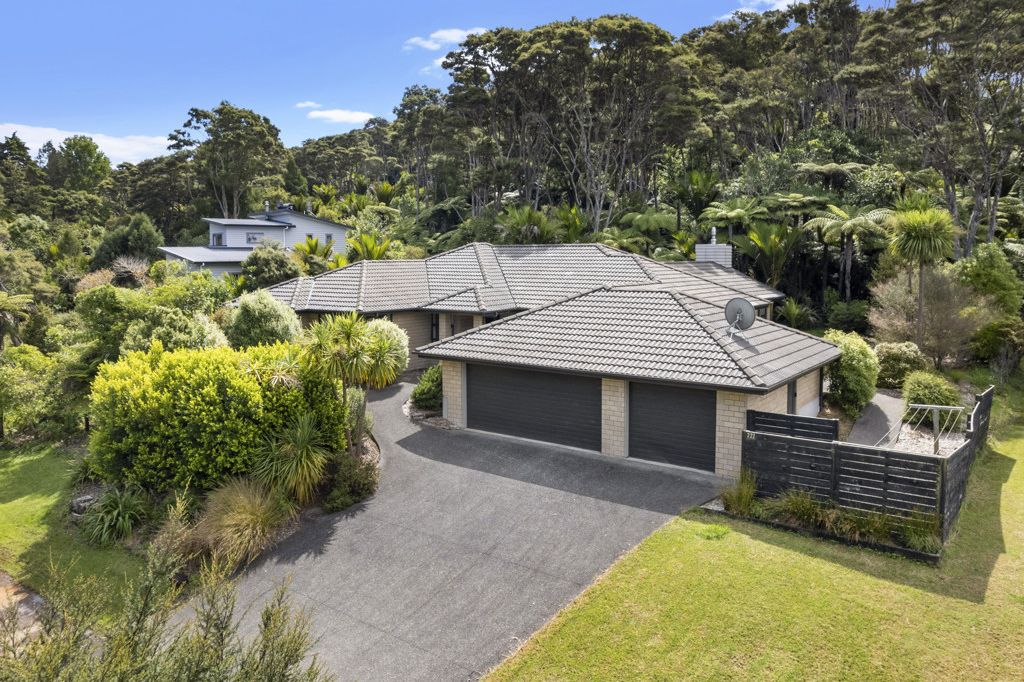 Property value 227 Huia Road, Titirangi realestate.co.nz
