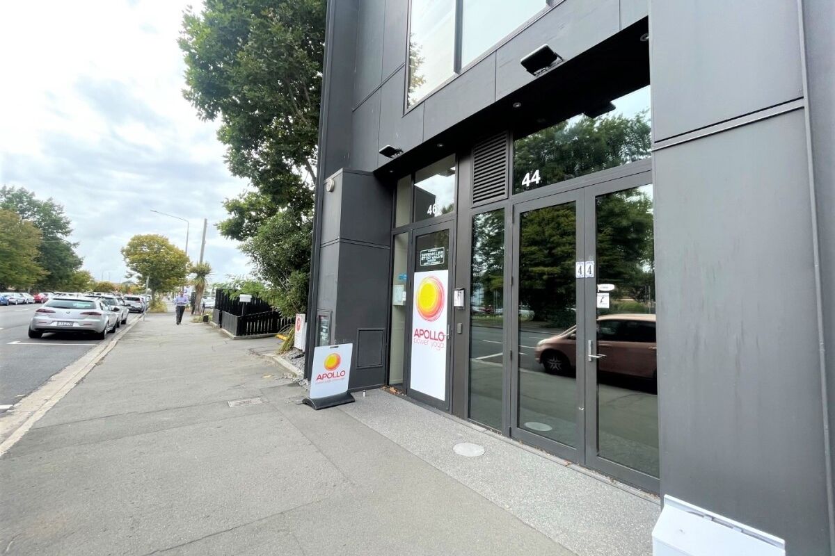 Contemporary and Versatile on Victoria - Flere