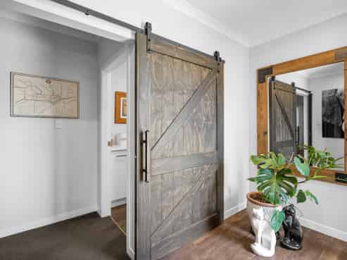 14 Bronte Place, Leamington