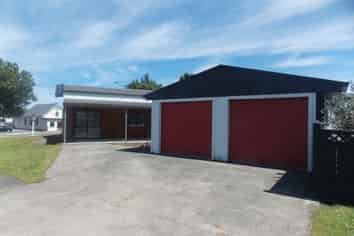 8 BURT STREET, Sanson