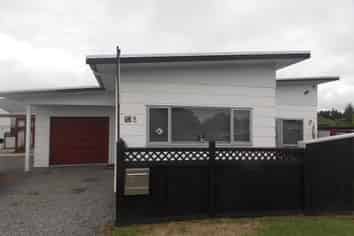 8 BURT STREET, Sanson