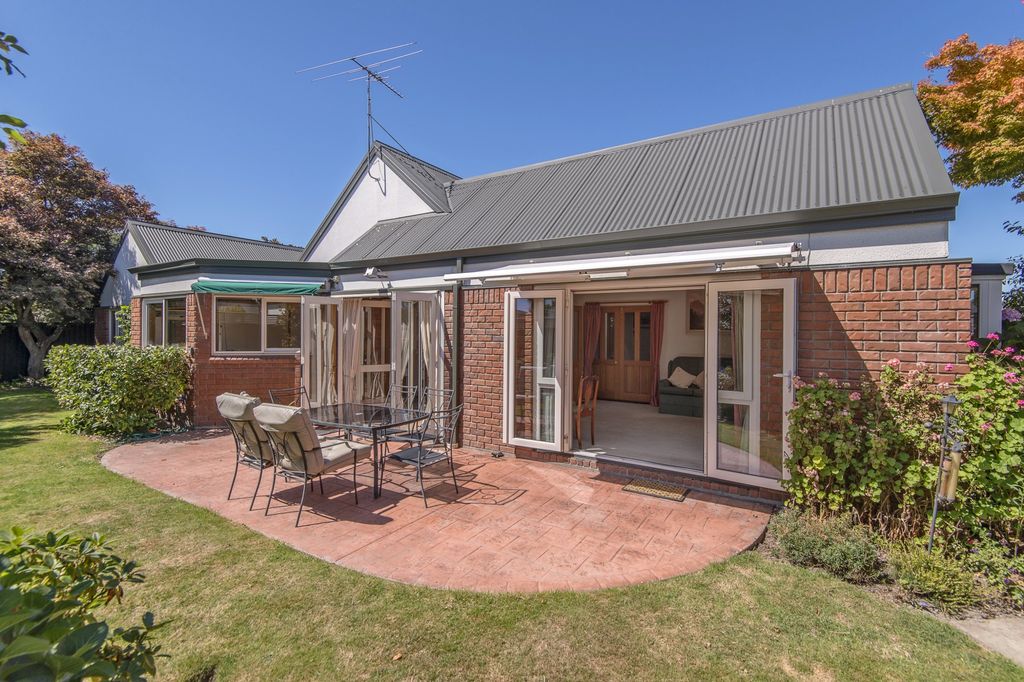 Property value 8 Penhelig Place, Burnside realestate.co.nz