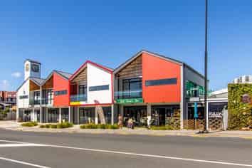 Silverdale Office with 6 month incentive available 