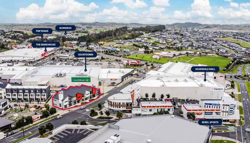 Retail 2/15 Central Boulevard, Silverdale