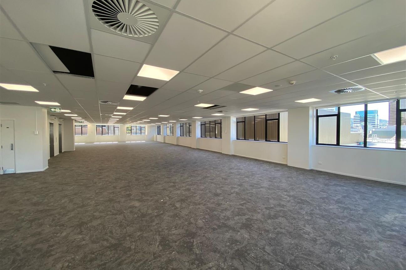 Strengthened & Refurbished on Willis - Bild 2