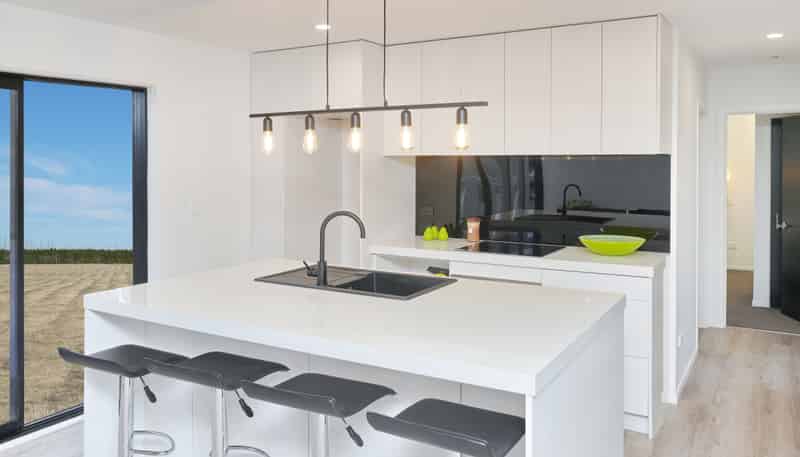 22 Bowmaker Crescent, Ravenswood