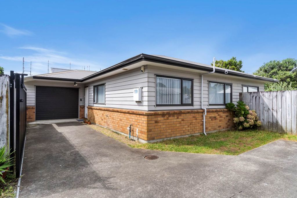 Property value 22D Vine Street, Mangere East realestate.co.nz