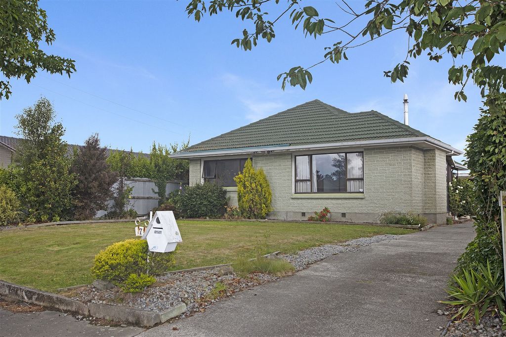 Sold 7 Larch Place, Casebrook realestate.co.nz