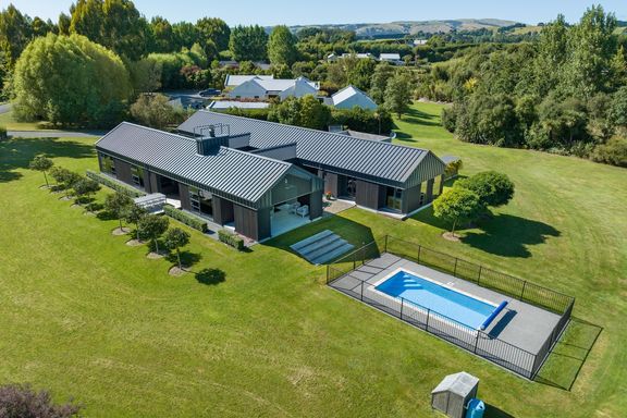 Property value - 102 Oxford Street, Martinborough - realestate.co.nz