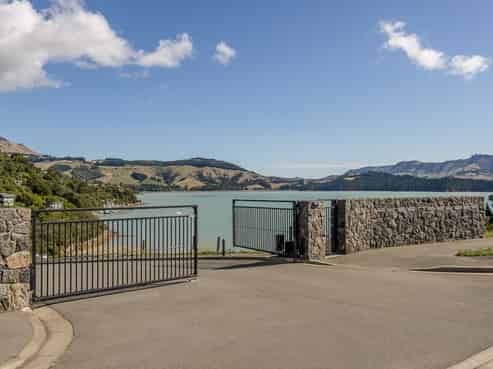 25 Te Wharau Lane, Charteris Bay