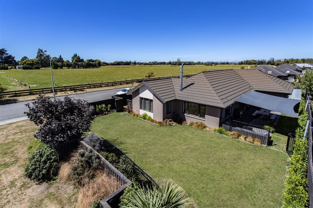 Sold 10 Devlin Avenue, Rangiora realestate.co.nz