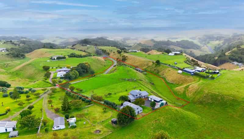 106B Awanuiarangi Road, Pikowai