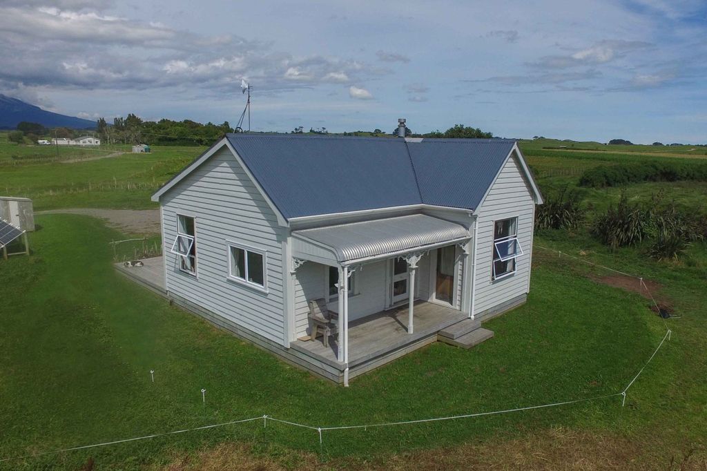 Property value 210 Mirikau Road, Okato realestate.co.nz