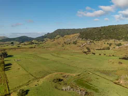 2418 Kaitaia-awaroa Road, Herekino