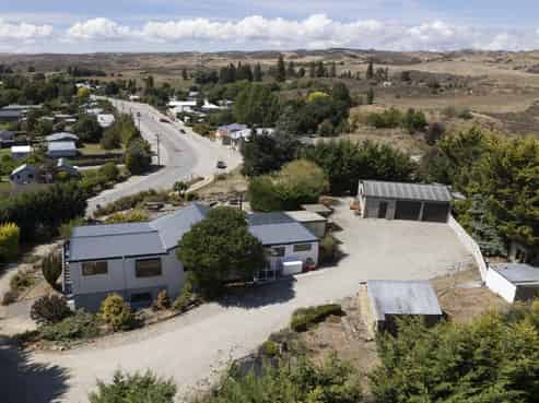 65 Swindon Street, Ophir