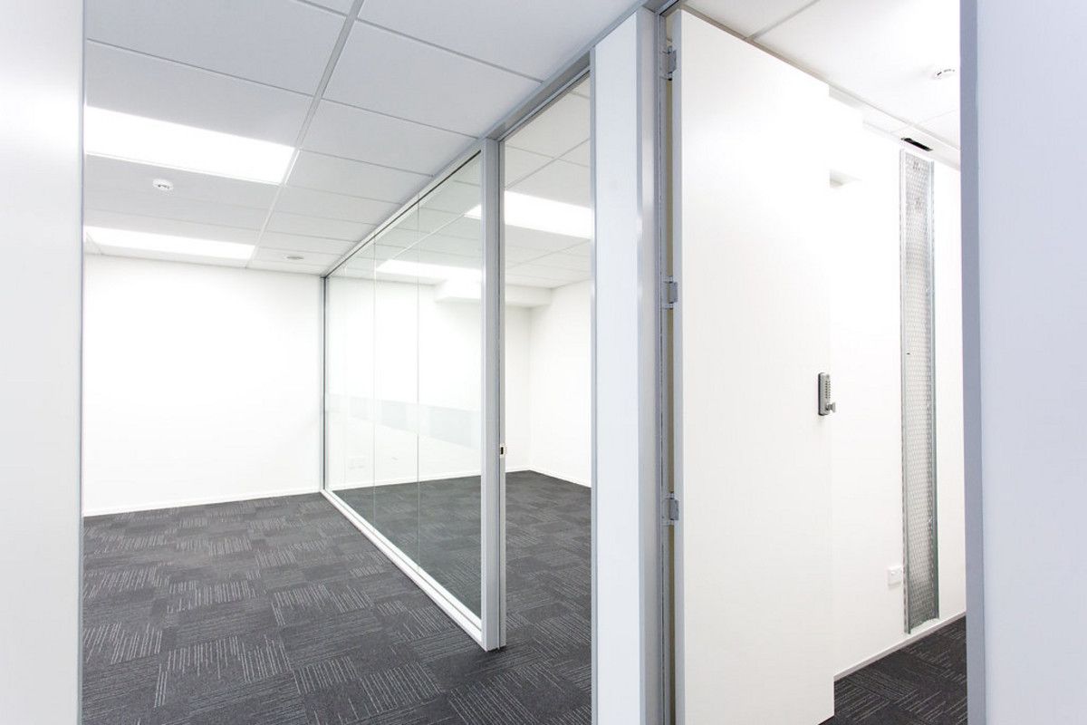 Office Options from 50m² - 200m² - Mehr