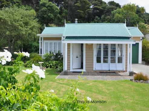 32 Komiti Road, Tinopai