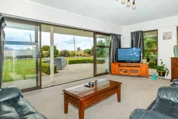 169A Queen Street, Westport