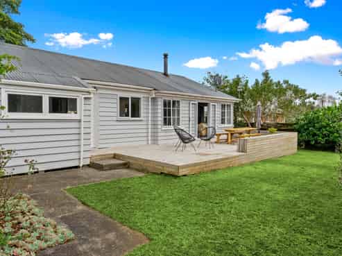 2 Buchanan Road, Kingseat