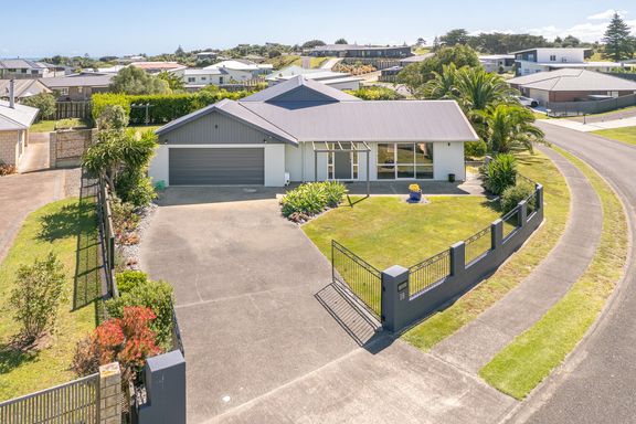 Property value - 18 Golf Vue Place, Castlecliff - realestate.co.nz