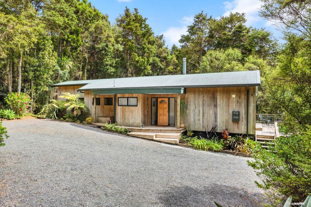 Property value 37 Puhoi Road, Puhoi realestate.co.nz