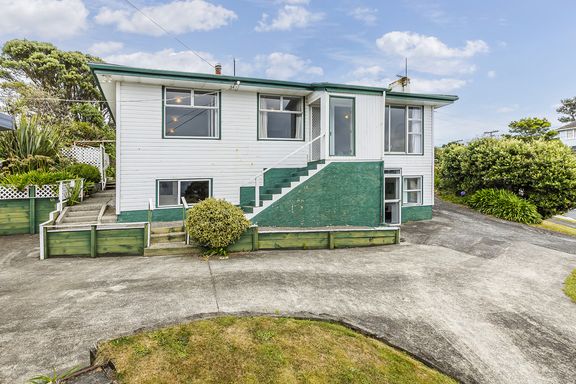 Property value - 45 Hiwi Crescent, Titahi Bay - realestate.co.nz