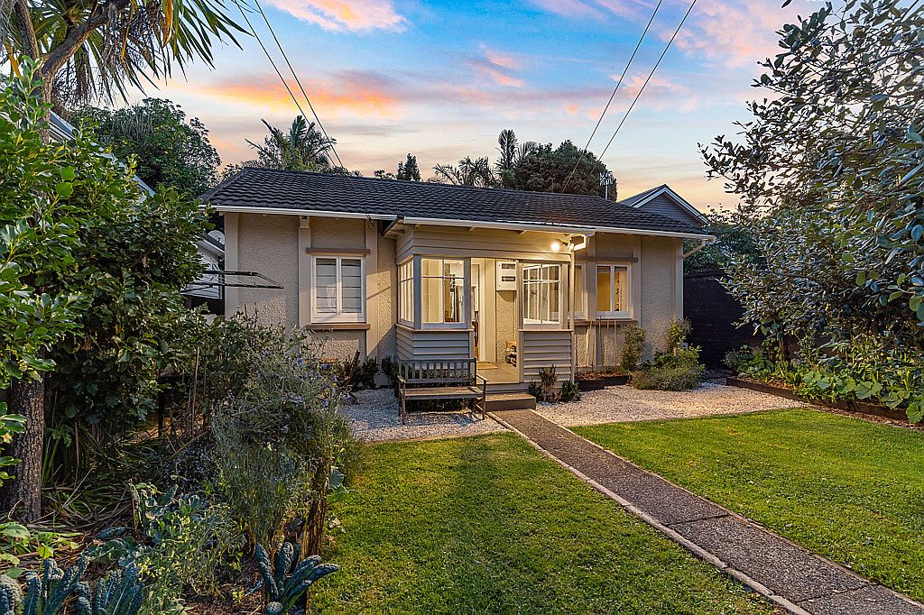 Property value 54 Fourth Avenue, Kingsland realestate.co.nz