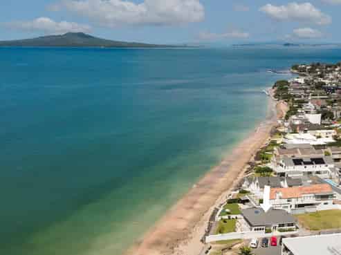 65 Milford Road, Milford