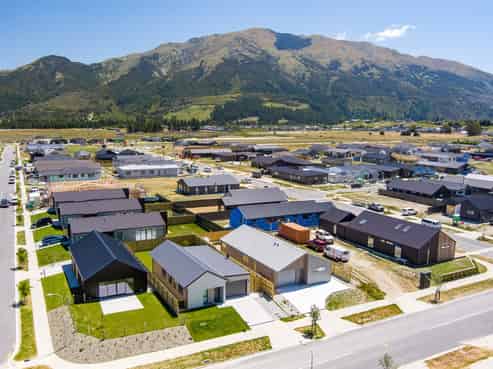  Longview, Lake Hawea