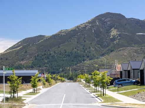  Longview, Lake Hawea
