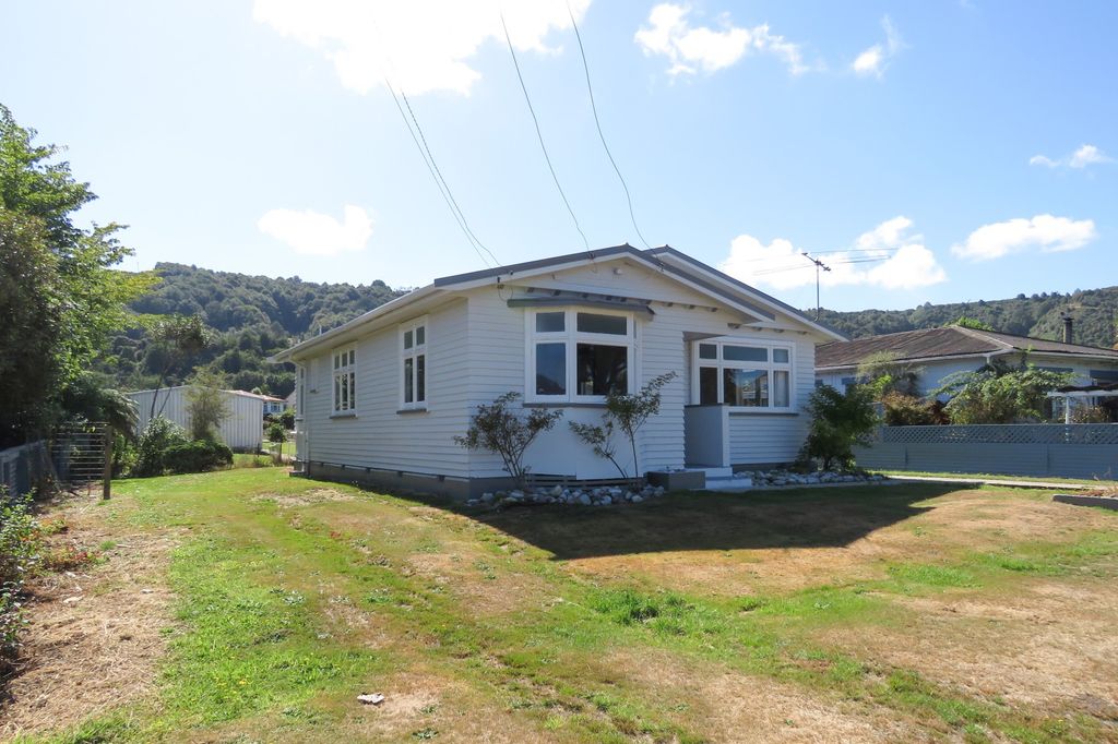 Property value 31 Dick Street, Reefton realestate.co.nz