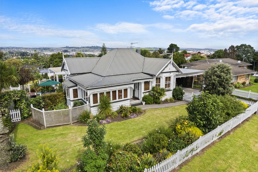 8 644 Pakuranga Road