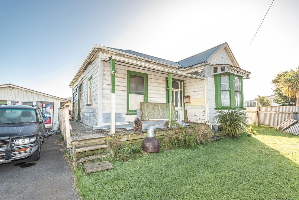 484 Heads Road, Castlecliff, Whanganui For Sale realestate.co.nz