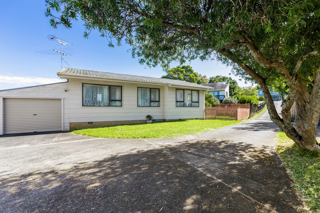 Property value 42A Mirrabooka Avenue, Botany Downs realestate.co.nz