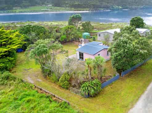 5 Burnett Street, Seddonville