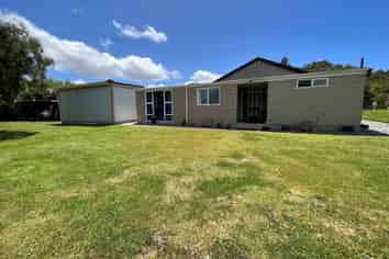 The Nelson Creek Hotel A True West Coast Icon 