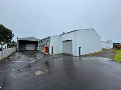 For sale or lease – Bell Block warehouse