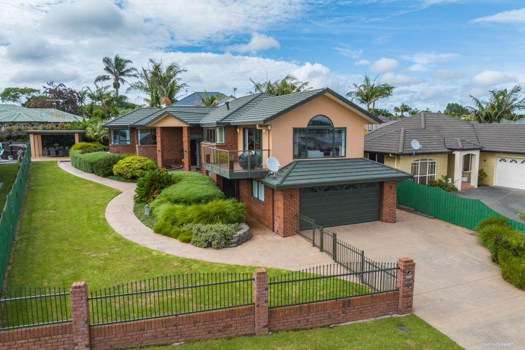 Property value 14 Elsie Drive, Waiuku realestate.co.nz