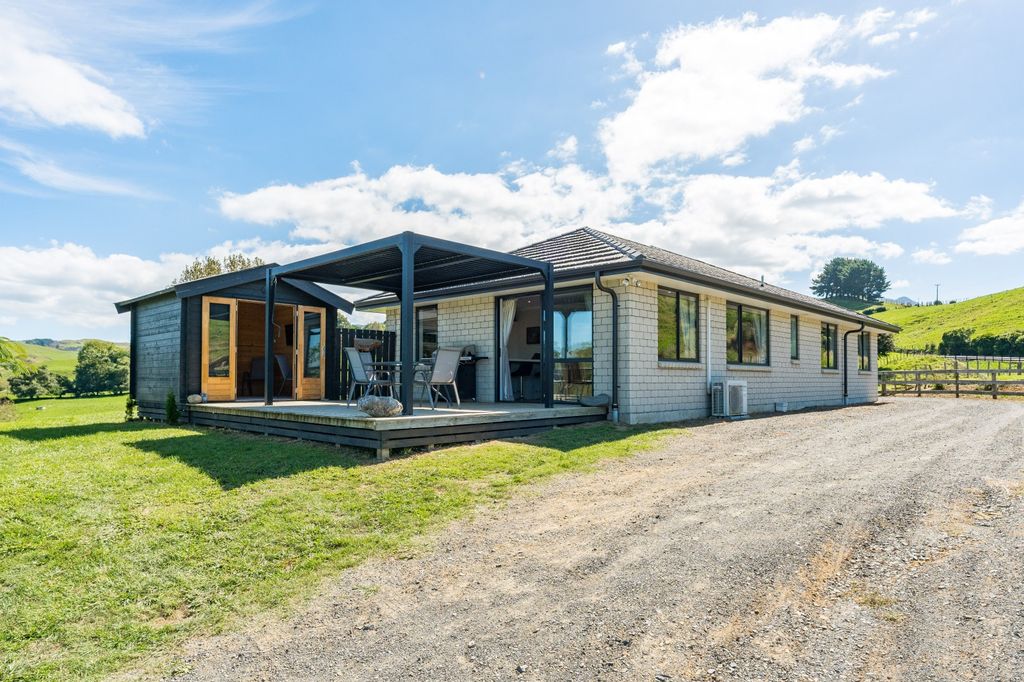 Property value 233 Te Tahi Road, Pirongia realestate.co.nz