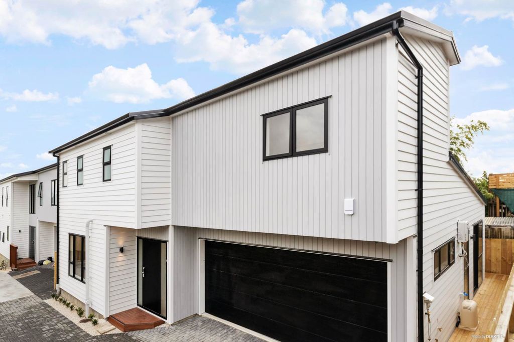 Property value 15B Sheridan Drive, New Lynn realestate.co.nz