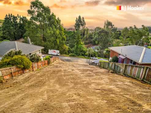 27 Winifred Street, Concord
