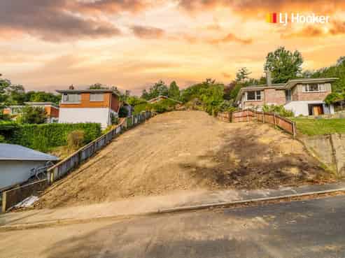 27 Winifred Street, Concord
