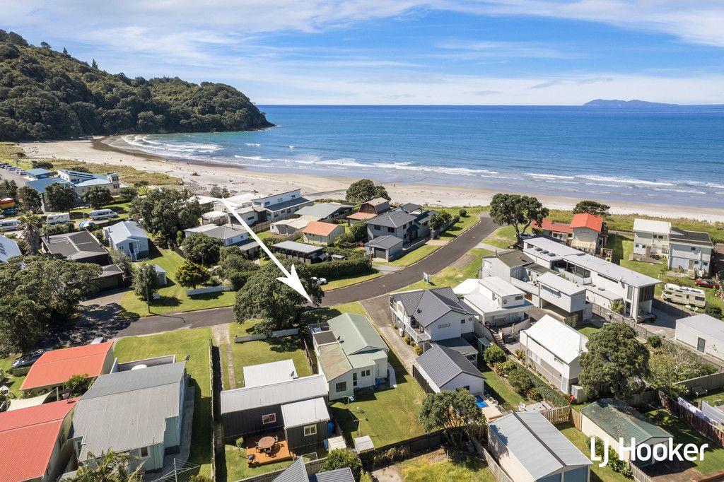 Property value 13 Hinemoa Road, Waihi Beach realestate.co.nz